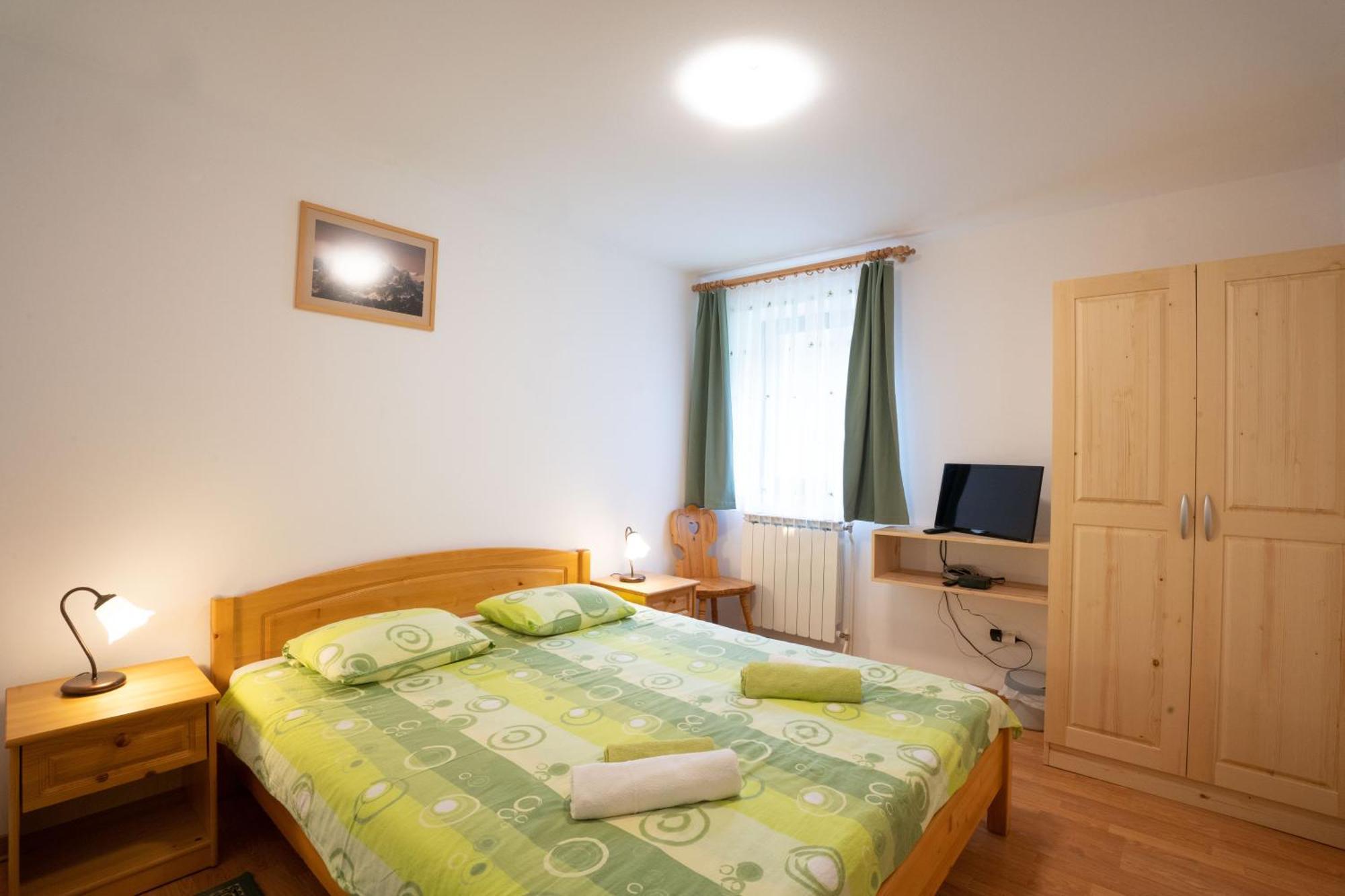 Apartments And Rooms Kravanja Trenta Room photo